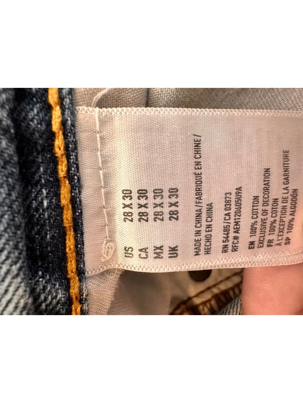 American Eagle Men’s Jeans 28x30 Medium Wash 100% Cotton Denim Distressed